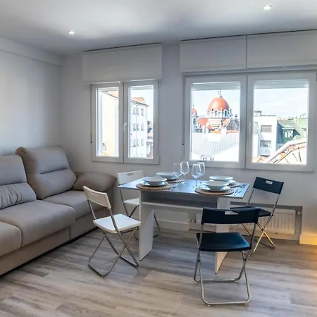 Centro. Plaza De Longoria Carbajal. Parking Gratis Apartment *