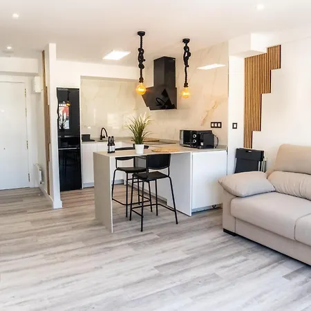 Apartment Centro. Plaza De Longoria Carbajal. Parking Gratis *